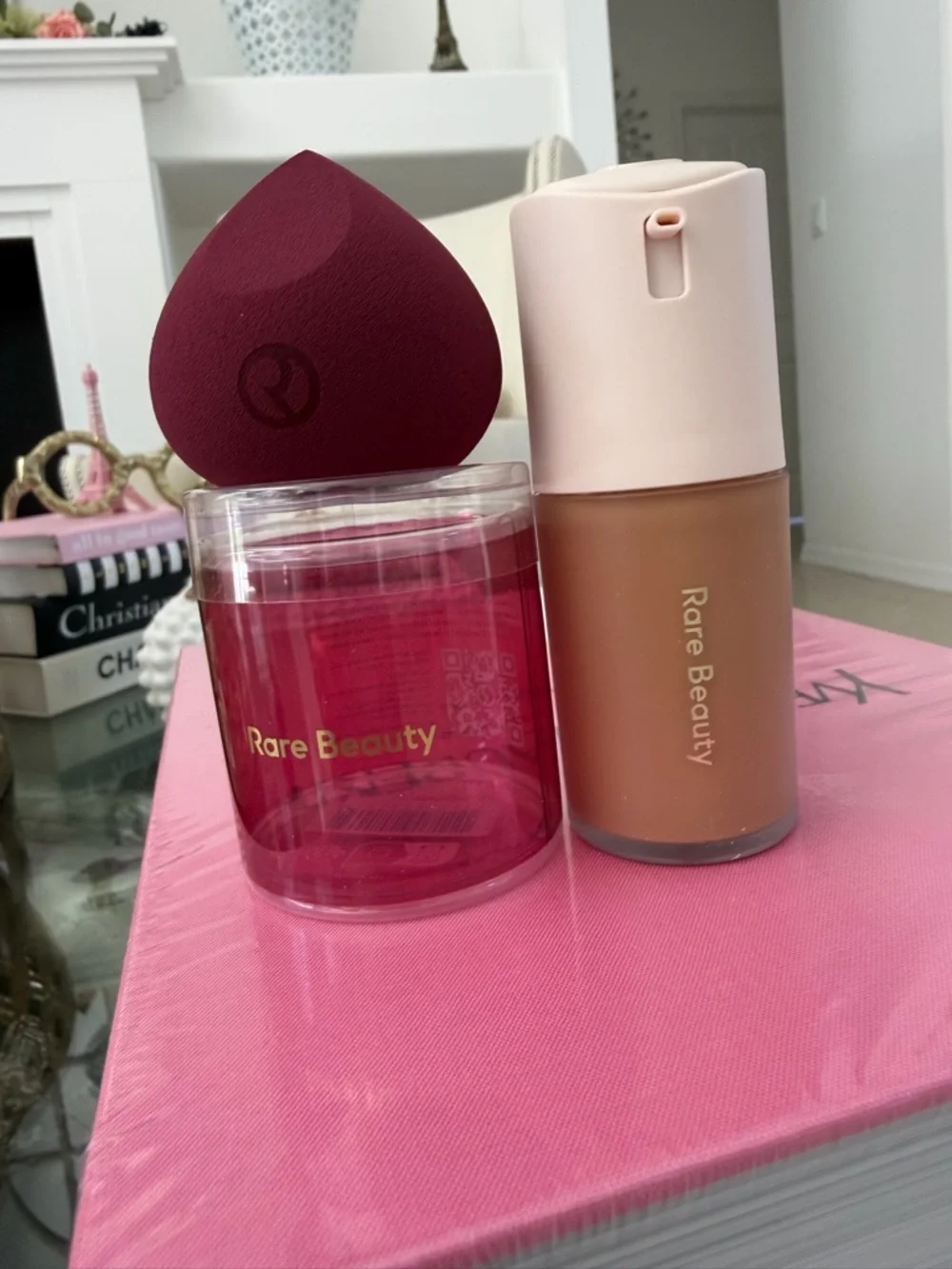 New Rare Beauty Longwear Foundation And makeup sponge Shade 25